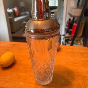 Crystal Cut Glass Cocktail Shaker with Silver-Tone Top